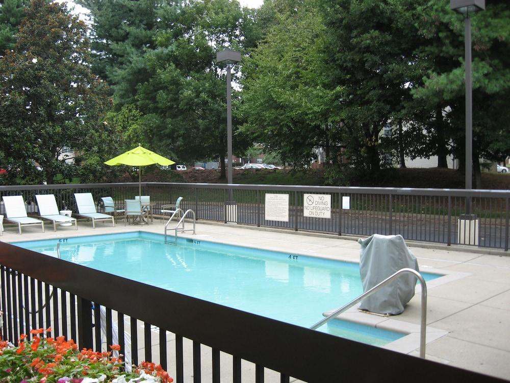 Hampton Inn Gallatin Buitenkant foto
