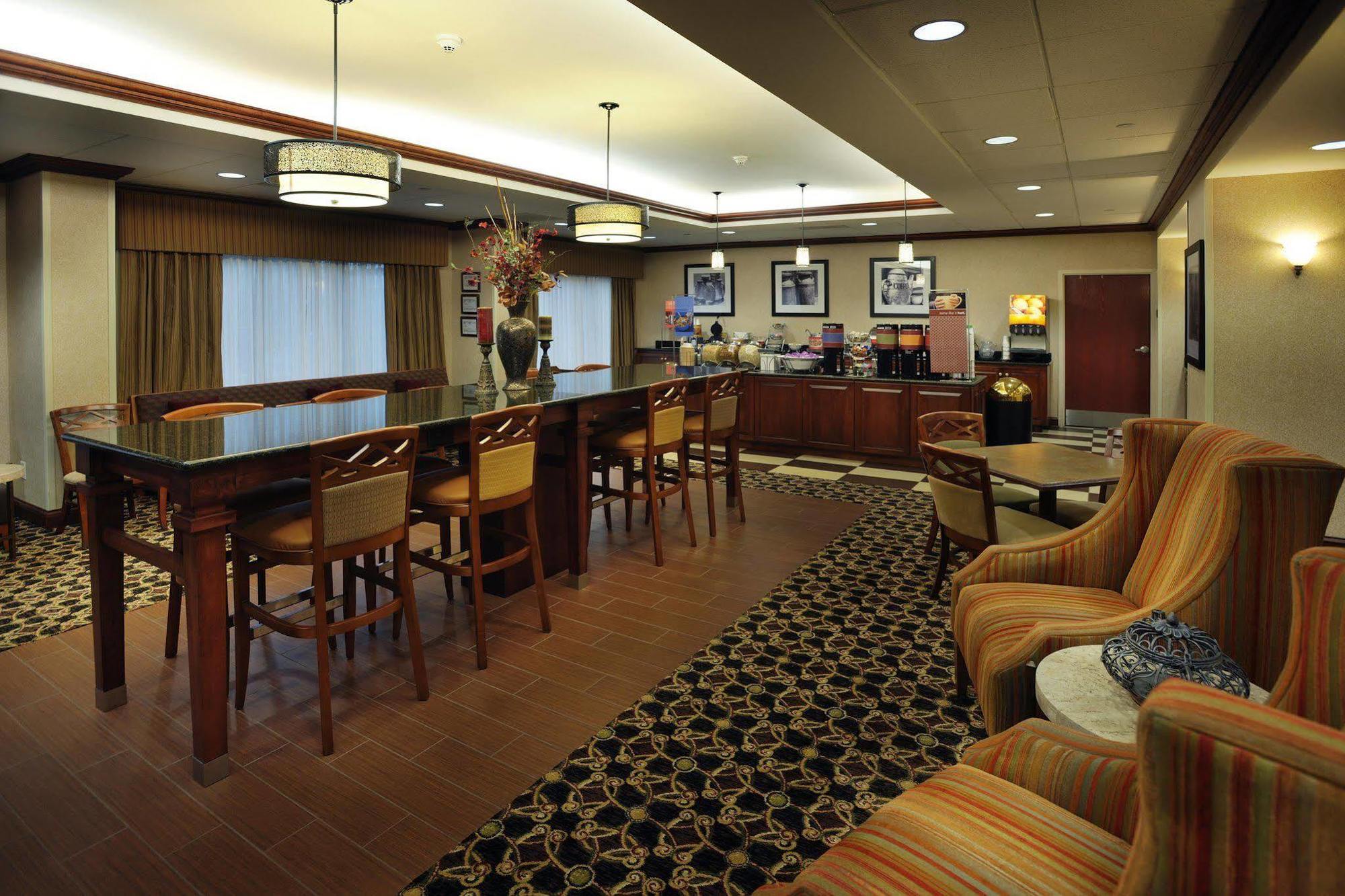 Hampton Inn Gallatin Buitenkant foto